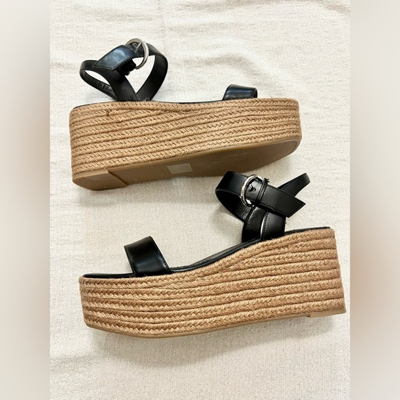 NWT Nine West Nillo 3 Wedge Sandals - Black size 9.5
l - Picture 3 of 8